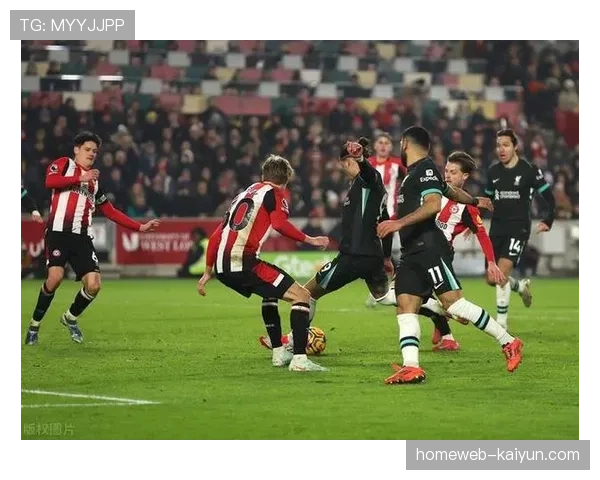 利物浦面对密集防守 需要更多进攻变化手段